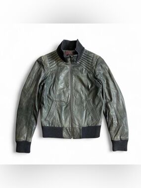 Vintage Y2K Canadian Luxury Brand Danier Genuine Leather Biker Moto Jacket!